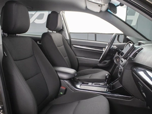 Внедорожник Kia Sorento 2017 года, 2079000 рублей, Омск