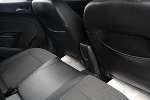 Хетчбэк Opel Astra 2012 года, 949000 рублей, Тюмень