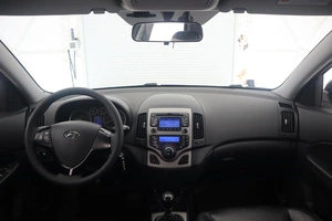 Хэтчбек Hyundai i30 2009 года, 660000 рублей, Орёл