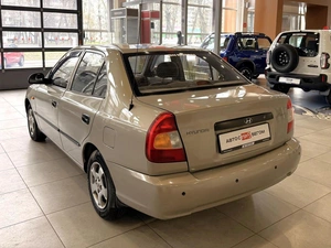 Седан Hyundai Accent 2010 года, 585000 рублей, Орёл