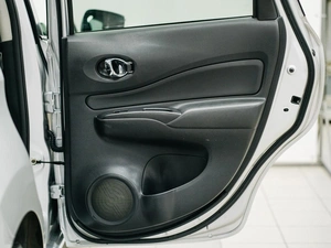 Хетчбэк Nissan Note 2018 года, 1050000 рублей, Красноярск
