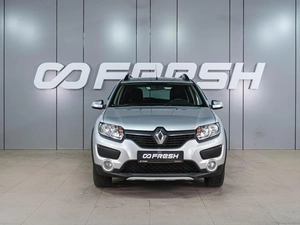Хетчбэк Renault Sandero 2017 года, 1039000 рублей, Воронеж