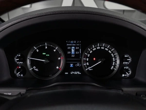 Внедорожник Toyota Land Cruiser 2017 года, 7099000 рублей, Тюмень