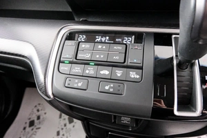 Минивэн Honda Stepwgn Spada 2019 года, 2299000 рублей, Красноярск