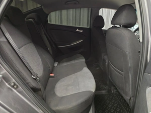 Седан Hyundai Solaris 2011 года, 765000 рублей, Красноярск