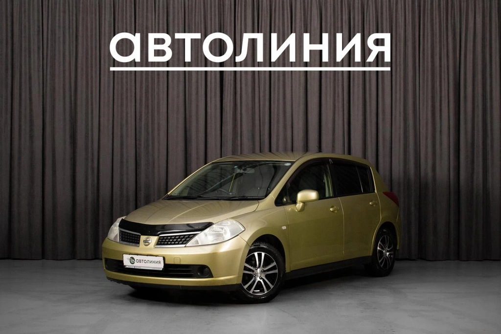 Хетчбэк Nissan Tiida 2005 года, 549000 рублей, Красноярск