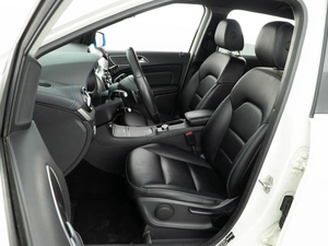 Хетчбэк Mercedes-benz B-класс 2015 года, 1577077 рублей, Москва