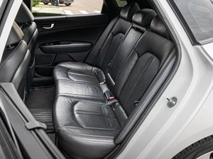 Седан Kia Optima 2016 года, 1780000 рублей, Краснодар