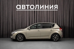 Хетчбэк Kia Ceed 2012 года, 779000 рублей, Красноярск