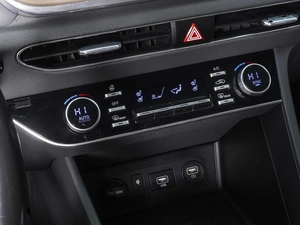 Седан Hyundai Sonata 2020 года, 2590000 рублей, Ростов-на-Дону