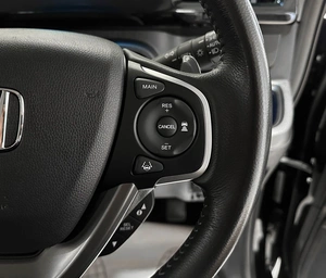 Минивэн Honda Stepwgn Spada 2018 года, 1997000 рублей, Красноярск