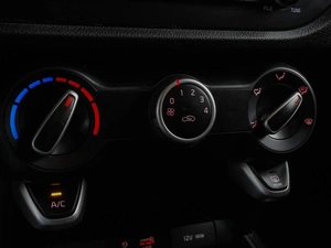 Седан Kia Rio 2018 года, 1249000 рублей, Воронеж