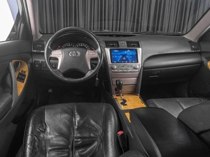 Седан Toyota Camry 2006 года, 829000 рублей, Тюмень