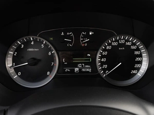 Седан Nissan Sentra 2014 года, 1029000 рублей, Саратов