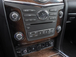 Внедорожник Infiniti QX56 2010 года, 1799000 рублей, Волгоград