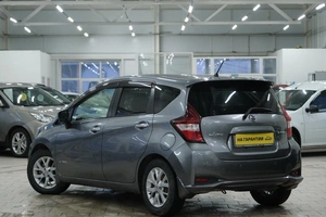 Хетчбэк Nissan Note 2017 года, 1449000 рублей, Омск