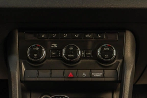 Внедорожник Skoda Karoq 2021 года, 2229000 рублей, Челябинск