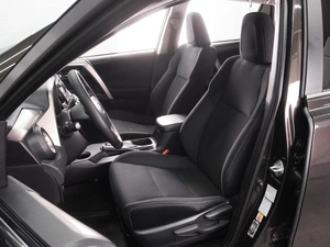 Внедорожник Toyota RAV4 2014 года, 2339000 рублей, Воронеж