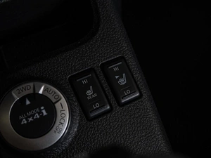 Внедорожник Nissan X-Trail 2011 года, 1300000 рублей, Краснодар