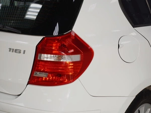 Хетчбэк BMW 1 серия 2010 года, 999999 рублей, Тверь