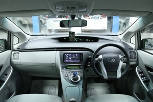 Лифтбек Toyota Prius 2011 года, 1153000 рублей, Солонцы