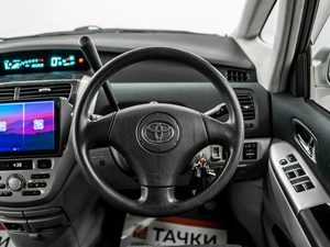 Универсал Toyota Opa 2003 года, 750000 рублей, Красноярск