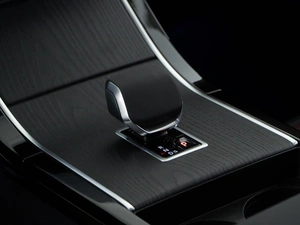 Внедорожник Land Rover Range Rover Evoque 2025 года, 6557055 рублей, Москва