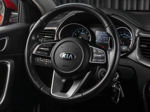 Внедорожник Kia XCeed 2021 года, 2379000 рублей, Тюмень