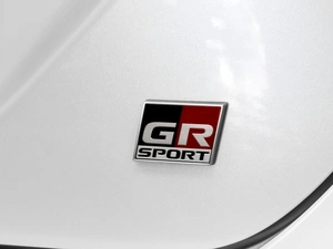 Седан Toyota Camry 2021 года, 3499000 рублей, Тюмень