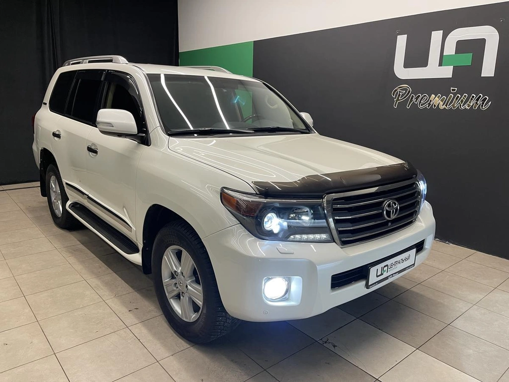 Внедорожник Toyota Land Cruiser 2014 года, 3750000 рублей, Красноярск