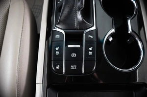 Минивэн Kia Carnival 2020 года, 2999000 рублей, Пермь