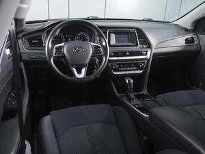 Седан Hyundai Sonata 2019 года, 1730000 рублей, Ростов-на-Дону