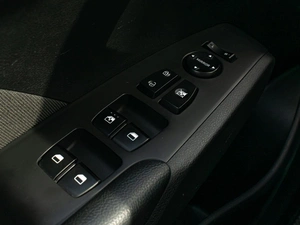 Седан Hyundai Solaris 2017 года, 1260000 рублей, Краснодар