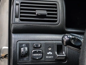 Хетчбэк Toyota Corolla 2005 года, 630000 рублей, Красноярск