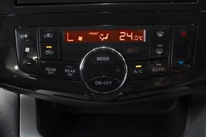 Минивэн Nissan Serena 2013 года, 999000 рублей, Омск