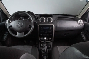 Внедорожник Renault Duster 2015 года, 989000 рублей, Челябинск