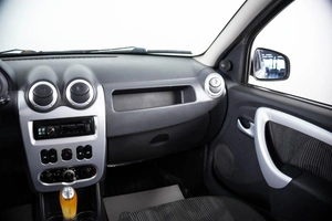 Хетчбэк Renault Sandero 2011 года, 379000 рублей, Пермь