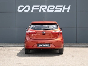 Хетчбэк Kia Rio 2012 года, 695000 рублей, Краснодар