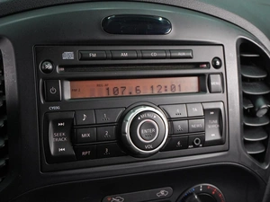 Внедорожник Nissan Juke 2013 года, 994000 рублей, Кирилловка