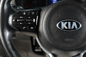 Седан Kia Rio 2019 года, 1469000 рублей, Тюмень