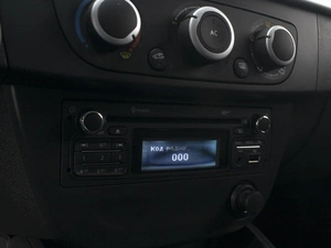 Седан Renault Fluence 2014 года, 670000 рублей, Омск