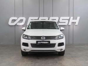 Внедорожник Volkswagen Touareg 2013 года, 2499000 рублей, Воронеж