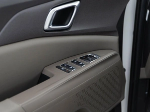 Минивэн Kia Carnival 2025 года, 5698999 рублей, Москва