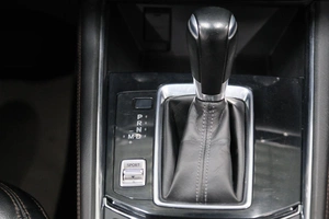 Внедорожник Mazda CX-5 2019 года, 2499000 рублей, Омск