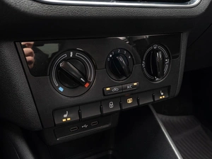 Лифтбек Volkswagen Polo 2020 года, 1400000 рублей, Краснодар