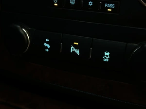 Внедорожник Chevrolet Tahoe 2013 года, 2287000 рублей, Красноярск