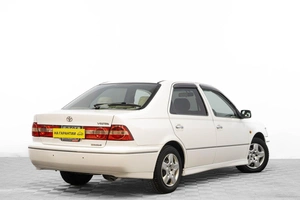 Седан Toyota Vista 2000 года, 629000 рублей, Барнаул