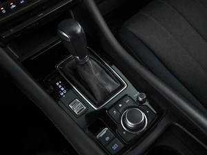 Седан Mazda 6 2019 года, 2043077 рублей, Москва