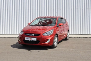 Хэтчбек Hyundai Solaris 2011 года, 670000 рублей, Брянск