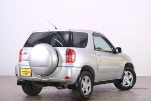 Внедорожник Toyota RAV4 2000 года, 689000 рублей, Омск